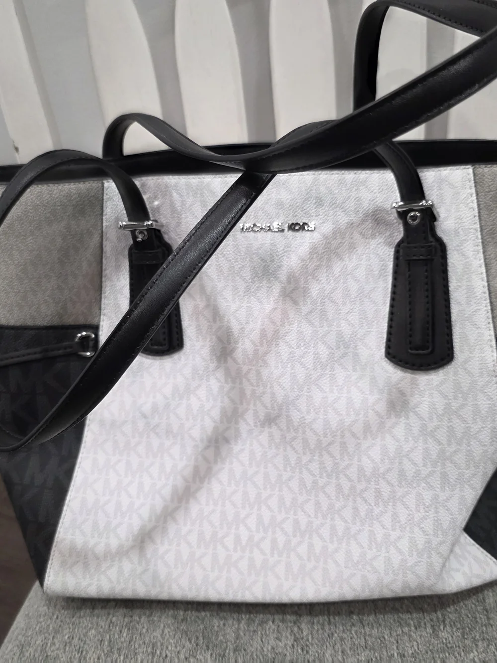 Michael Kors White and Black Logo Tote